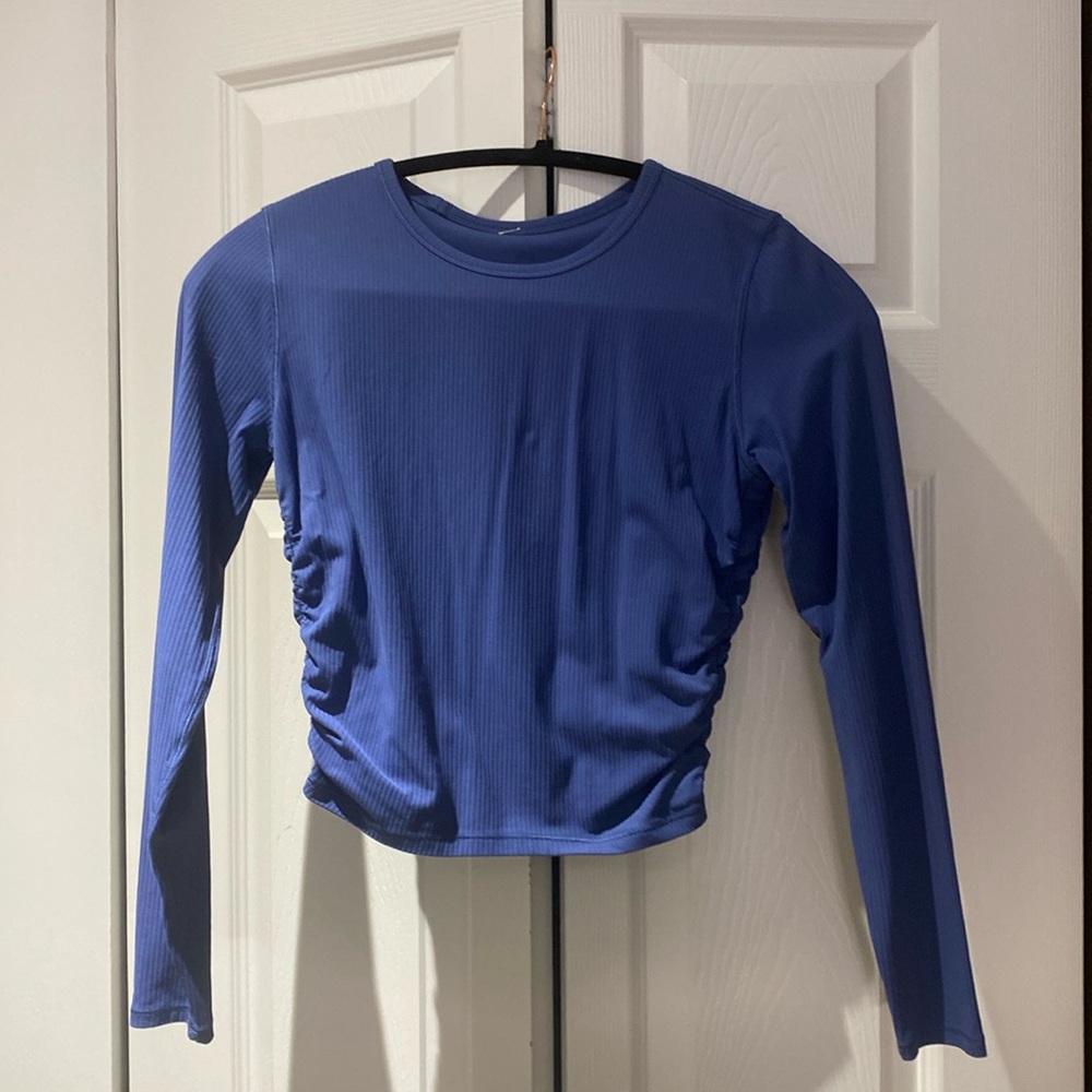 Lululemon All It Takes, ribbed nulu, long sleeve, size 4, color pitch blue